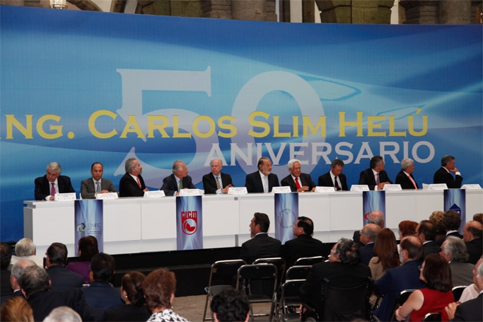 Educación digital y generación de empleos son factores esenciales