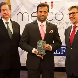 El Ing. Carlos Slim Helú es reconocido como el Empresario con mejor reputación en México, por el Monitor Empresarial de Reputación Corporativa (Merco) 2014.