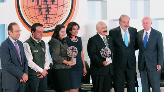 Entrega de Premios Carlos Slim en Salud 2016.